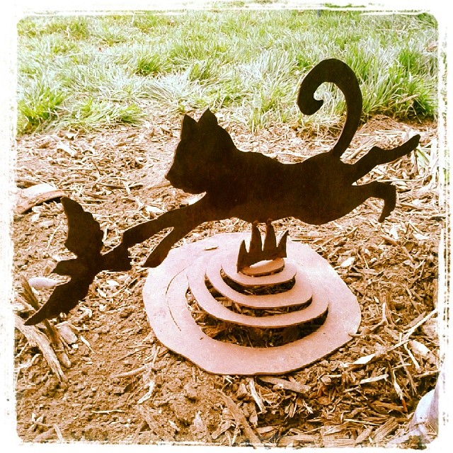 Piwa's headstone #cat #kinetic #sculpture